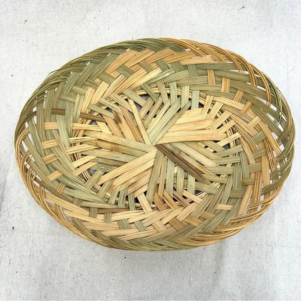 Vintage set of 2 southwest boho woven wicker basket/tray in natural & greens‎